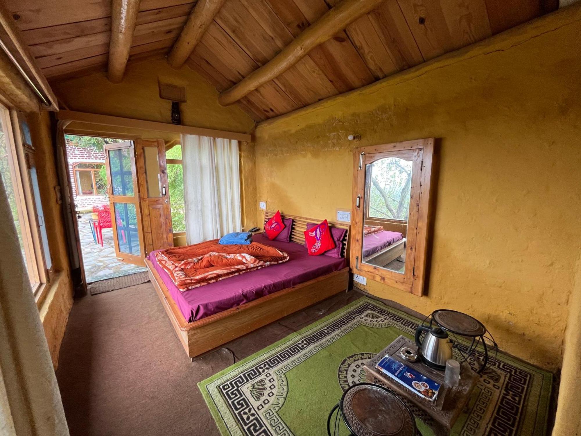 Apple Garden Cottages And Restaurant Dhanaulti Exterior photo